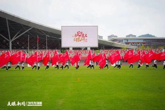 据《罗马体育报》报道，罗马希望冬季租借比利时国脚泰特，他可以踢左中卫和左边后卫两个位置。